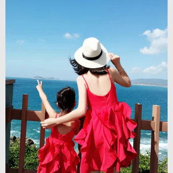 Летнее пляжное платье для мамы и дочки, женское вечернее платье для девочек, детские платья принцесс, подходящие для семейного отдыха на берегу моря,