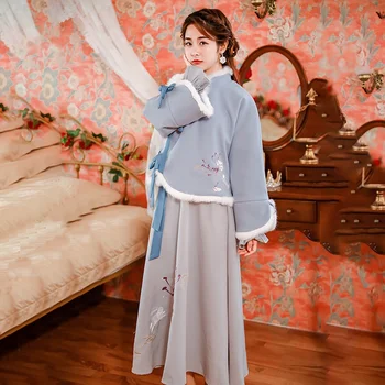 Традиционная китайская одежда для женщин, осенний топ Ципао Чонсам, костюм Древнего Китая, новогодний костюм, платье Hanfu FF2547